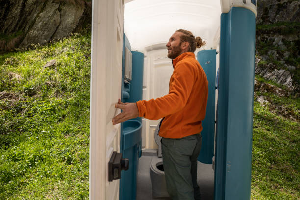 Best Best portable toilet rental  in La Center, WA